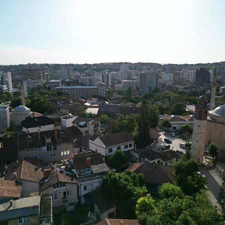 Old Street House Apartman Pristina Kültér fotó