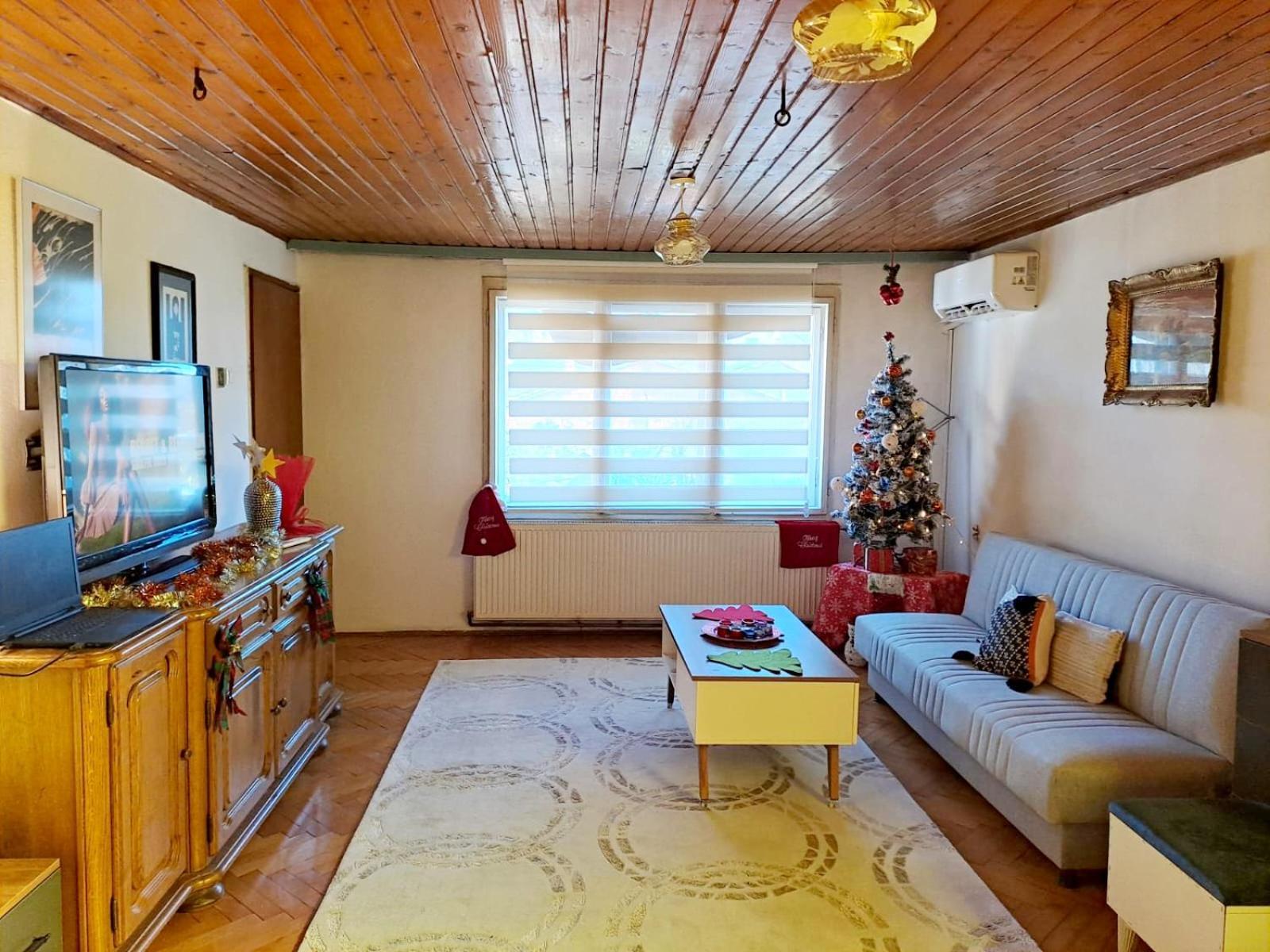 Old Street House Apartman Pristina Kültér fotó